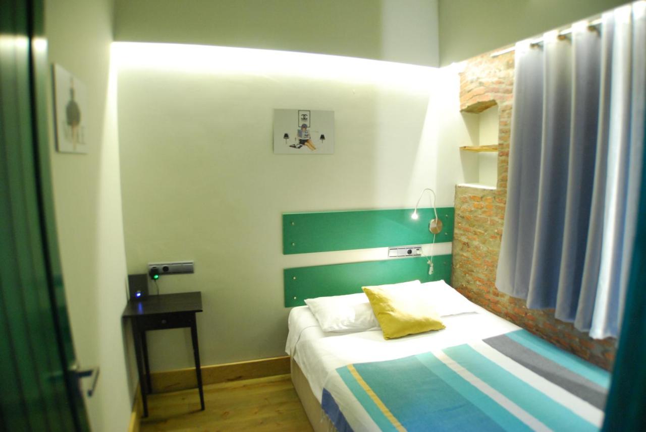 Welcome Apartments Retiro Park Charme Madrid Exterior photo